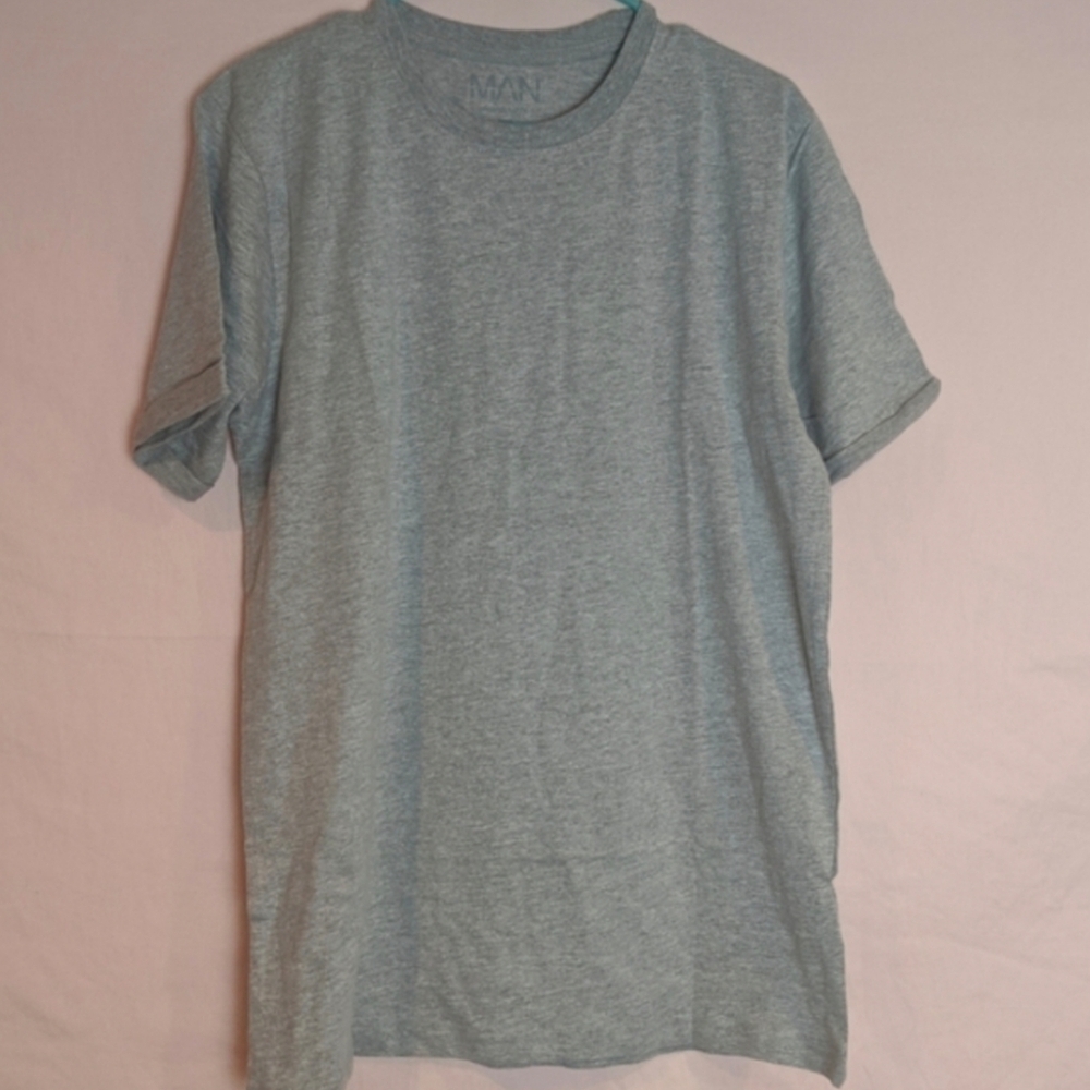 Boohoo Man Basic Short Sleeve Crew Neck Gray Tee size Medium